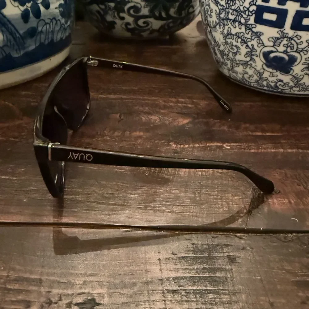 Quay Nightfall Sunglasses⭐️
